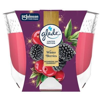 Glade Premium Duftkerze Winter Berries bringt einen fruchtig-winterlichen Duft und stimmungsvolles Kerzenlicht in Ihr Zuhause. Die langanhaltende Duftkomposition mit ätherischen Ölen sorgt für eine gemütliche Atmosphäre und besondere Wohlfühlmomente